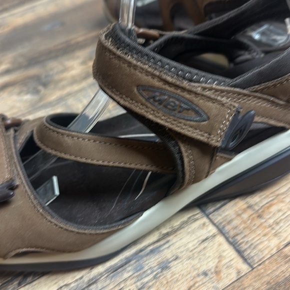 MBT Katika Brown Leather Women's Rocker Bottom Sandals - Picture 6 of 11